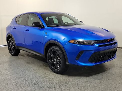 Used 2023 Dodge Hornet GT w/ GT Blacktop Package AWD/4WD image 1