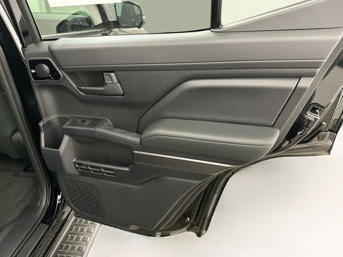 Used 2026 Toyota 4Runner TRD Off-Road Premium AWD/4WD image 33
