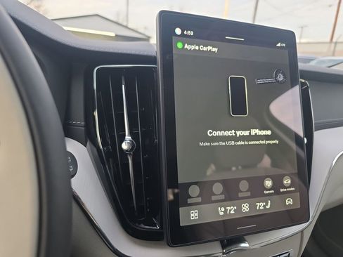 New 2026 Volvo XC60 B5 Ultra w/ Protection Package Premier image 31