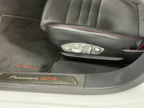 Used 2016 Porsche Panamera GTS image 16