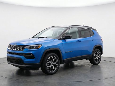 Used 2025 Jeep Compass Limited AWD/4WD image 3