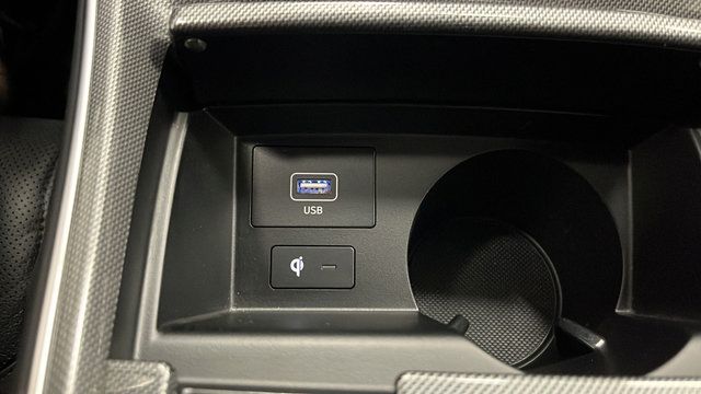 Used 2022 Hyundai Santa Fe Limited AWD/4WD image 37