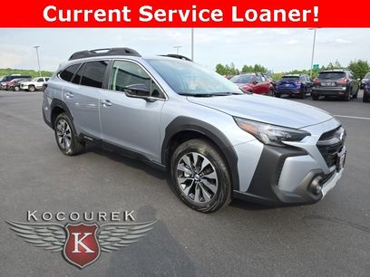 Used 2025 Subaru Outback Limited w/ Tech Package 3