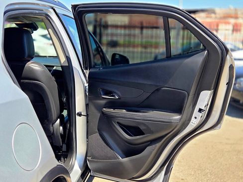 Used 2017 Buick Encore Preferred FWD image 37