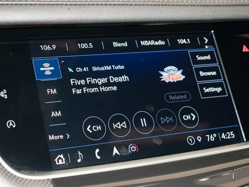 Used 2025 Cadillac XT5 Sportv w/ Technology Package AWD/4WD image 31
