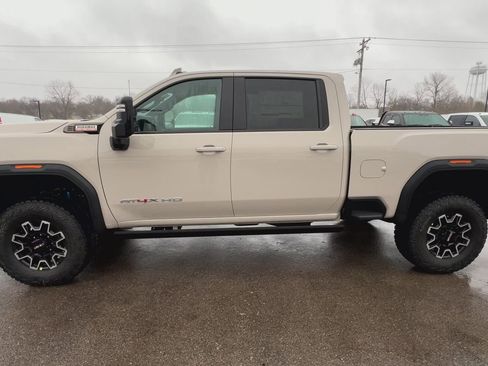 New 2026 GMC Sierra 2500 AT4X image 41