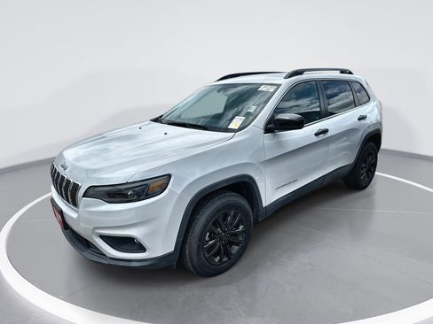 Used 2022 Jeep Cherokee Latitude Lux AWD/4WD image 1