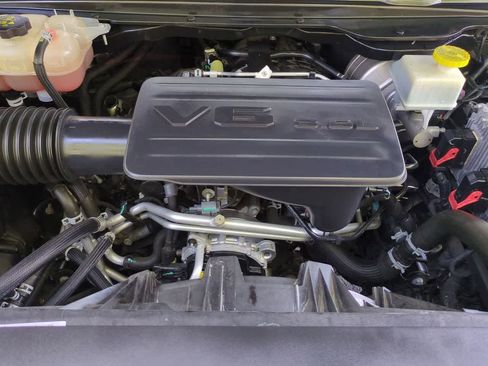 Used 2023 RAM 1500 Big Horn RWD image 15