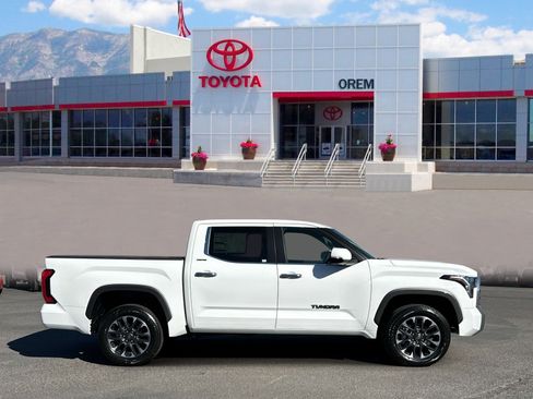 New 2026 Toyota Tundra Limited AWD/4WD image 3