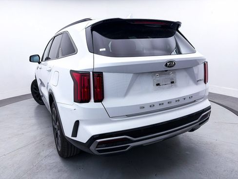 Used 2021 Kia Sorento SX FWD image 4