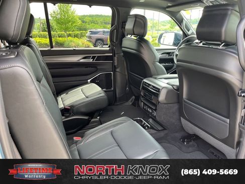 New 2026 Jeep Grand Wagoneer L Limited AWD/4WD image 29