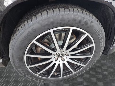 Used 2022 Mercedes-Benz GLS 580 4MATIC image 21