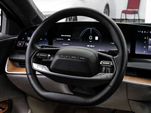 Used 2023 Lucid Air Touring AWD/4WD image 14