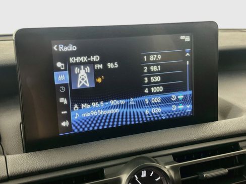 Used 2023 Lexus IS 300 w/ Comfort Package RWD image 21