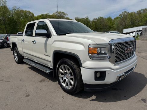 Used 2015 GMC Sierra 1500 Denali AWD/4WD image 7