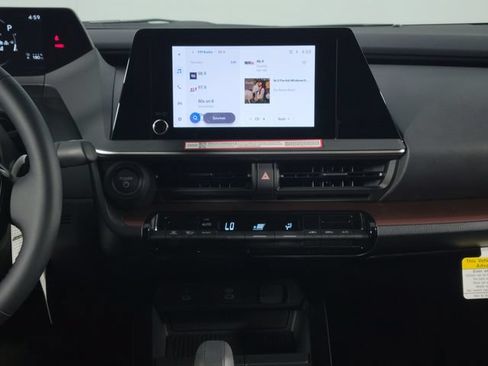 New 2026 Toyota Prius Plug-In Hybrid FWD image 18