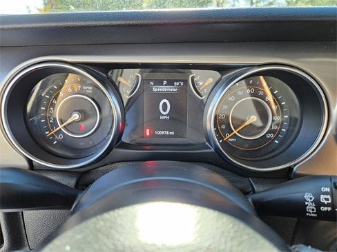 Used 2019 Jeep Wrangler Unlimited Sport S image 27