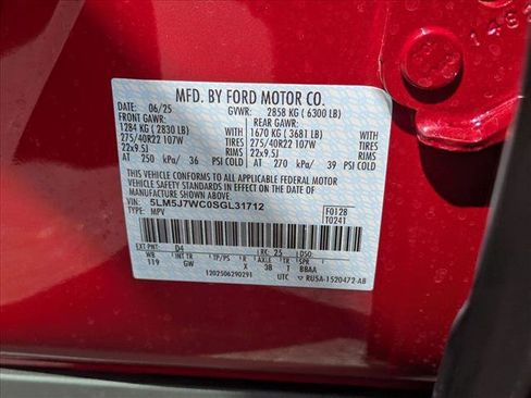 New 2025 Lincoln Aviator Reserve w/ Jet Appearance Package image 17