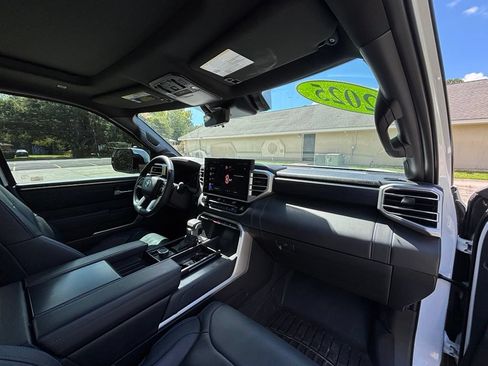 Used 2025 Toyota Tundra Platinum AWD/4WD image 23