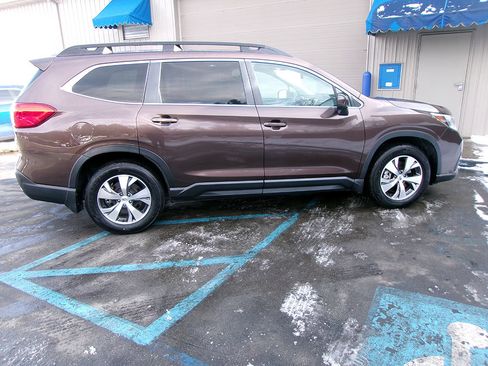 Used 2019 Subaru Ascent Premium w/ Popular Package #2A AWD/4WD image 5