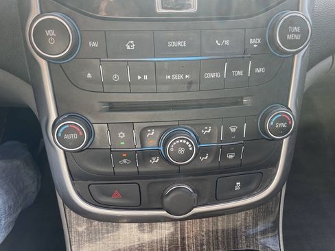 Used 2014 Chevrolet Malibu LT FWD image 22