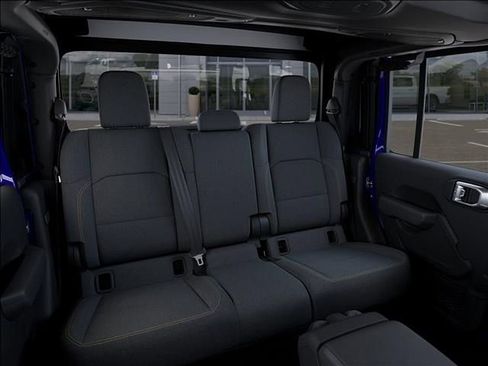 New 2026 Jeep Gladiator Sport AWD/4WD image 15