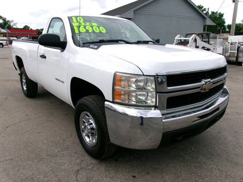 Used 2010 Chevrolet Silverado 2500 W/T AWD/4WD image 9