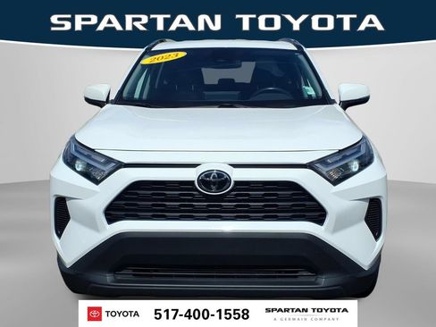 Used 2023 Toyota RAV4 XLE AWD/4WD image 3