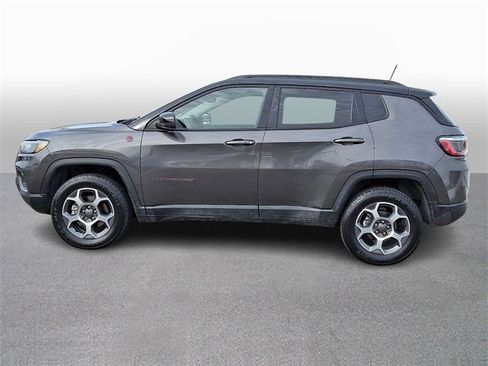 Used 2022 Jeep Compass Trailhawk w/ Trailhawk Convenience Group image 7