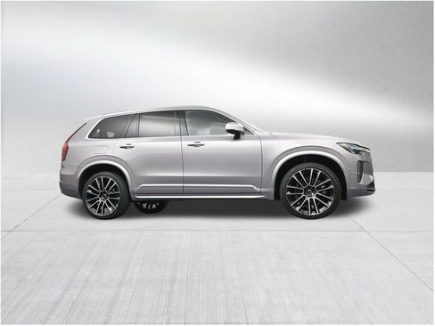 New 2026 Volvo XC90 B5 Ultra AWD/4WD image 26