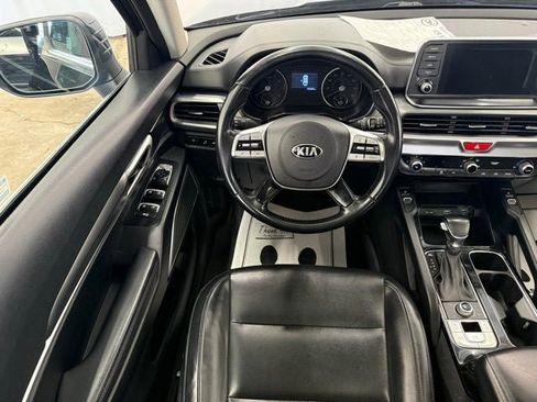 Used 2020 Kia Telluride S AWD/4WD image 14