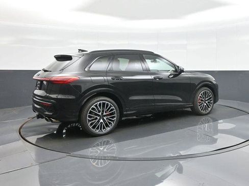 New 2026 Audi SQ5 Premium Plus AWD/4WD image 7