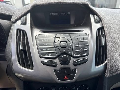 Used 2015 Ford Transit Connect XLT FWD image 13