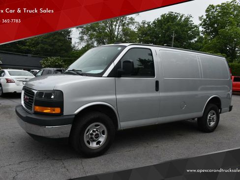 Used 2023 GMC Savana 2500 w/ Driver Convenience Package RWD image 1