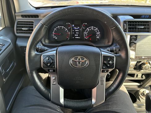 Used 2024 Toyota 4Runner SR5 Premium image 18