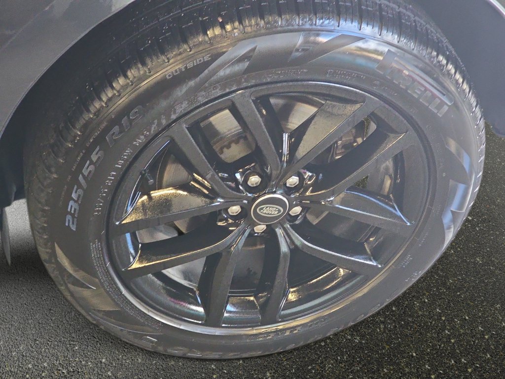Certified 2025 Land Rover Range Rover Evoque S AWD/4WD image 35