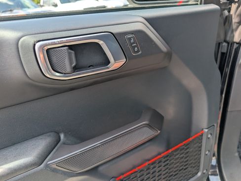 Used 2024 Ford Bronco Raptor AWD/4WD image 20