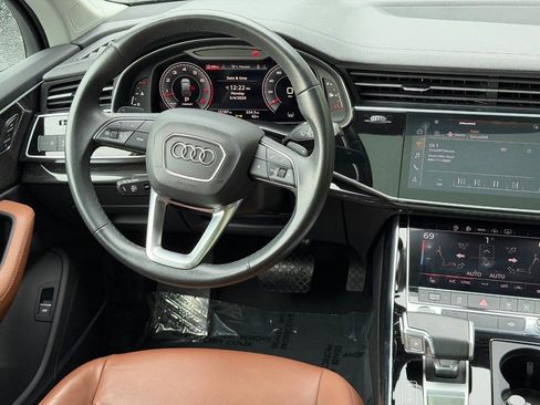 Used 2023 Audi Q7 3.0T Premium Plus AWD/4WD image 13
