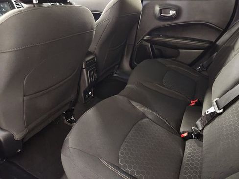 Used 2019 Jeep Compass Sport FWD image 29