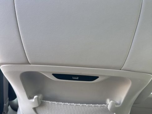 Used 2019 Chrysler Pacifica Limited FWD image 29