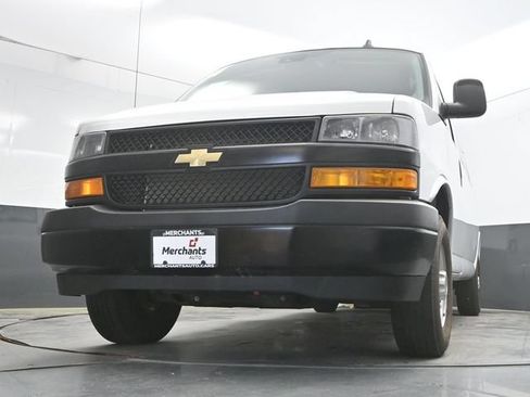 Used 2024 Chevrolet Express 3500 LS RWD image 36