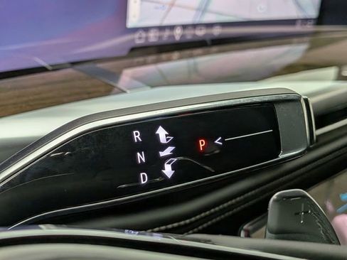 New 2026 Cadillac Escalade Platinum Sport w/ LPO, ONYX Package image 17