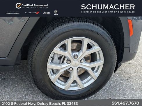 Certified 2024 Jeep Grand Cherokee Limited AWD/4WD image 9
