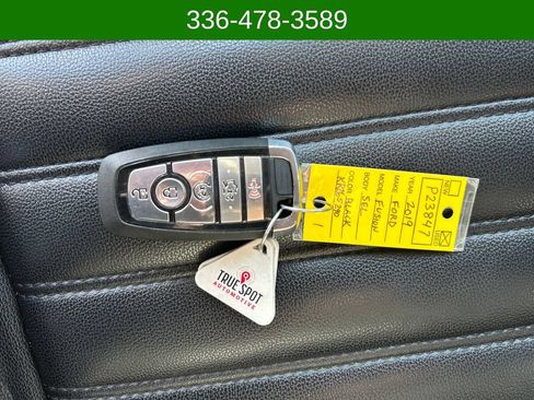 Used 2019 Ford Fusion SEL FWD image 26