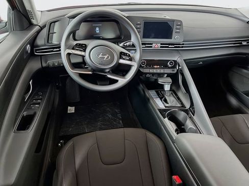 New 2026 Hyundai Elantra Blue image 18