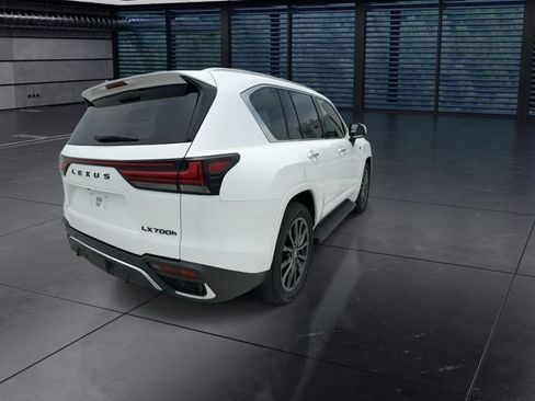 New 2026 Lexus LX 700h F Sport AWD/4WD image 8
