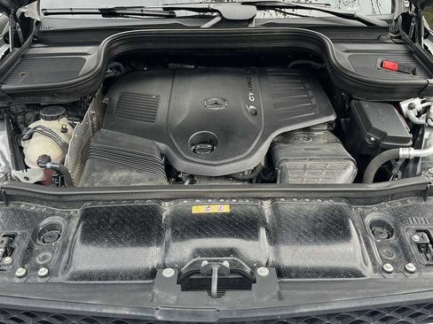 Used 2022 Mercedes-Benz GLS 450 4MATIC image 27