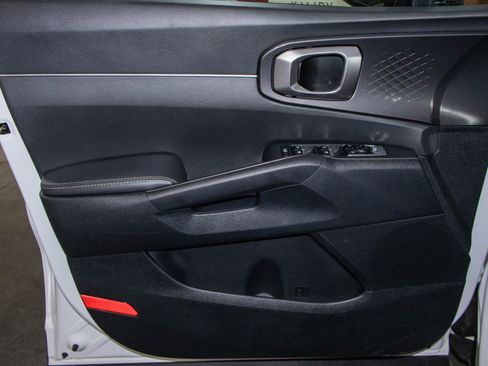 New 2025 Kia Sorento S w/ Panoramic Sunroof Package image 11