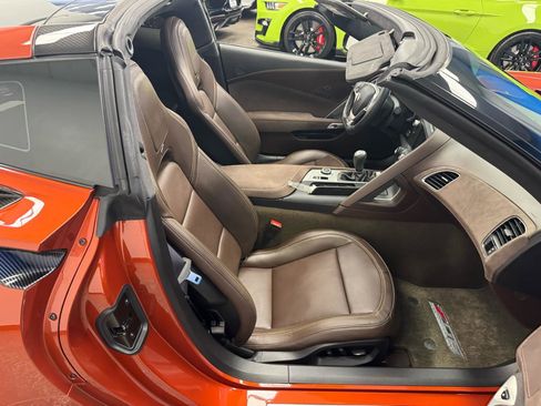 Used 2016 Chevrolet Corvette Z06 w/ 3LZ Preferred Equipment Group image 16