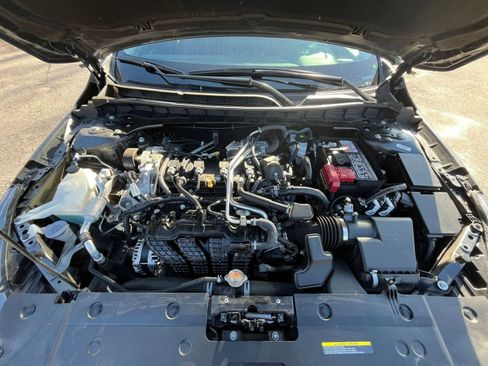 Used 2025 Nissan Altima 2.5 SR image 27